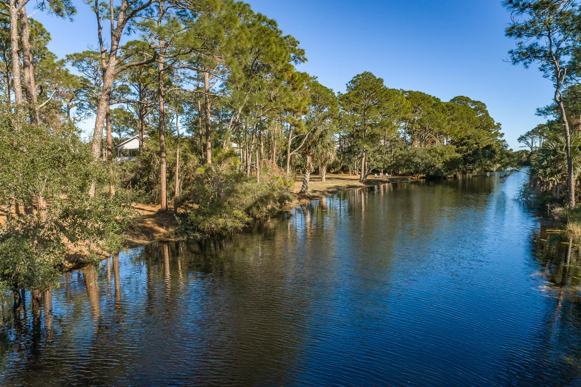 160 Harbor Circle Alligator Point, FL 32346 - Photo 6 of 24