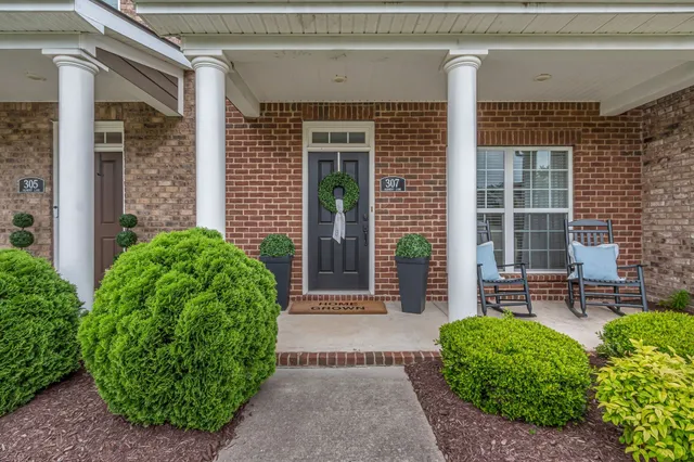 $362,000 | 307 Oldbury Lane, Spring Hill, TN 37174