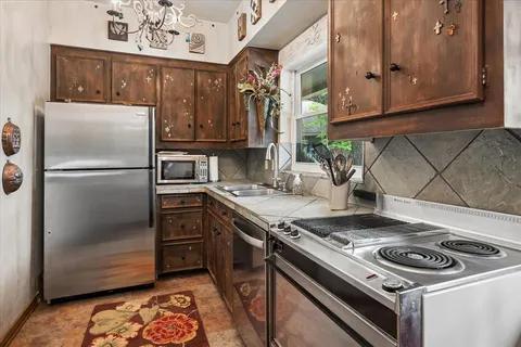 $2,475,000 | 7276 Lupton Circle, Dallas, TX 75225