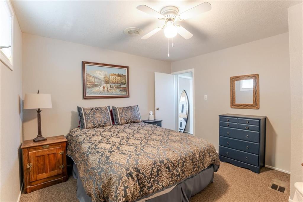 2334 San Bar Road, Unit 22 Graford, TX 76449 - Photo 9 of 40 Spacious and beautiful bedroom
