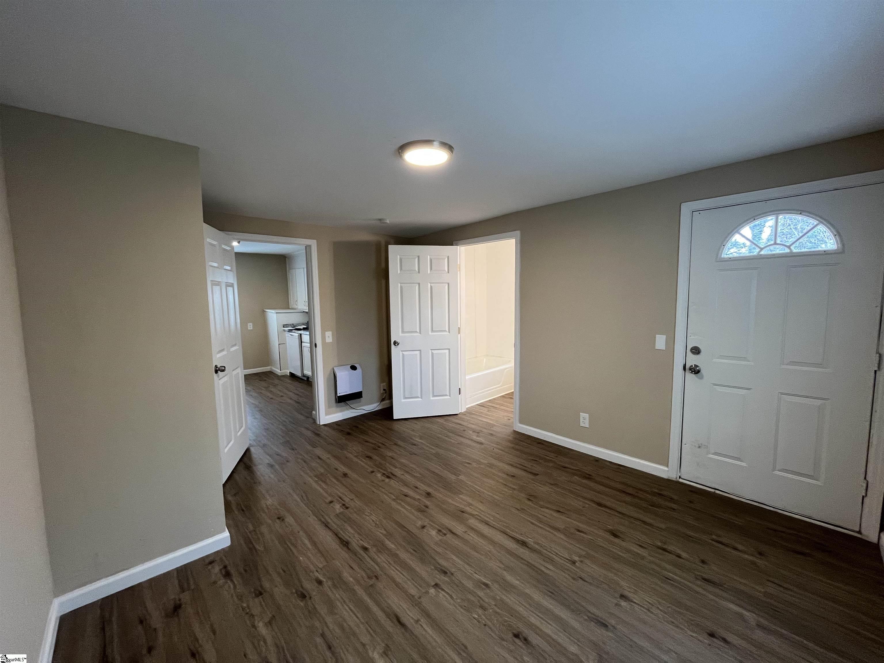 519 Thomas Street Anderson, SC 29624 - Photo 11 of 23 Gallery Image 11