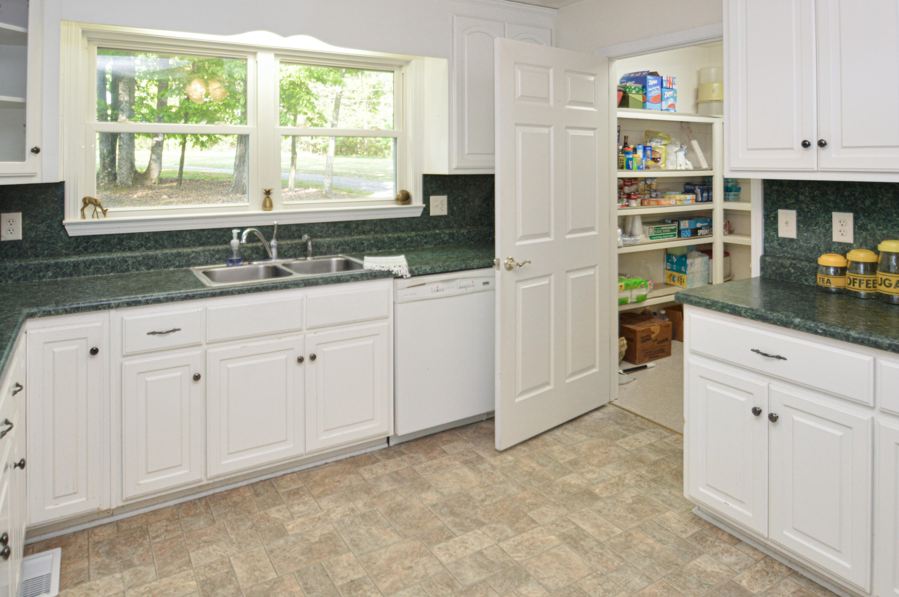 3953 Shingle Block Road Bedford, VA 24523 - Photo 31 of 80 DSC_0276