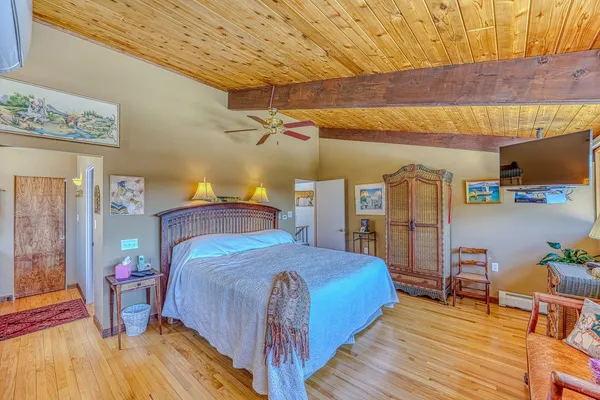 $649,900 | 979 Farr Hill Road, Littleton, NH 03561