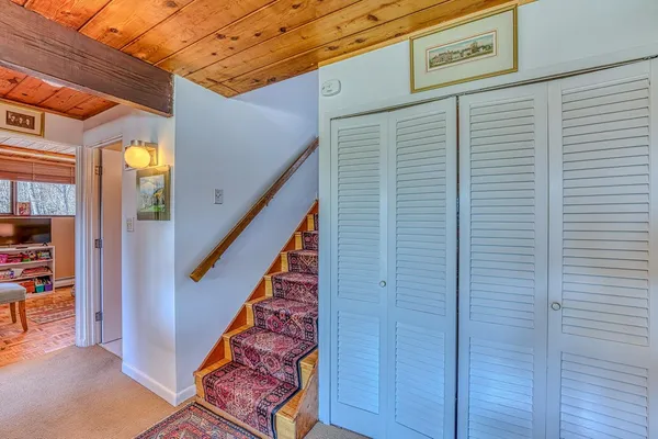 $649,900 | 979 Farr Hill Road, Littleton, NH 03561