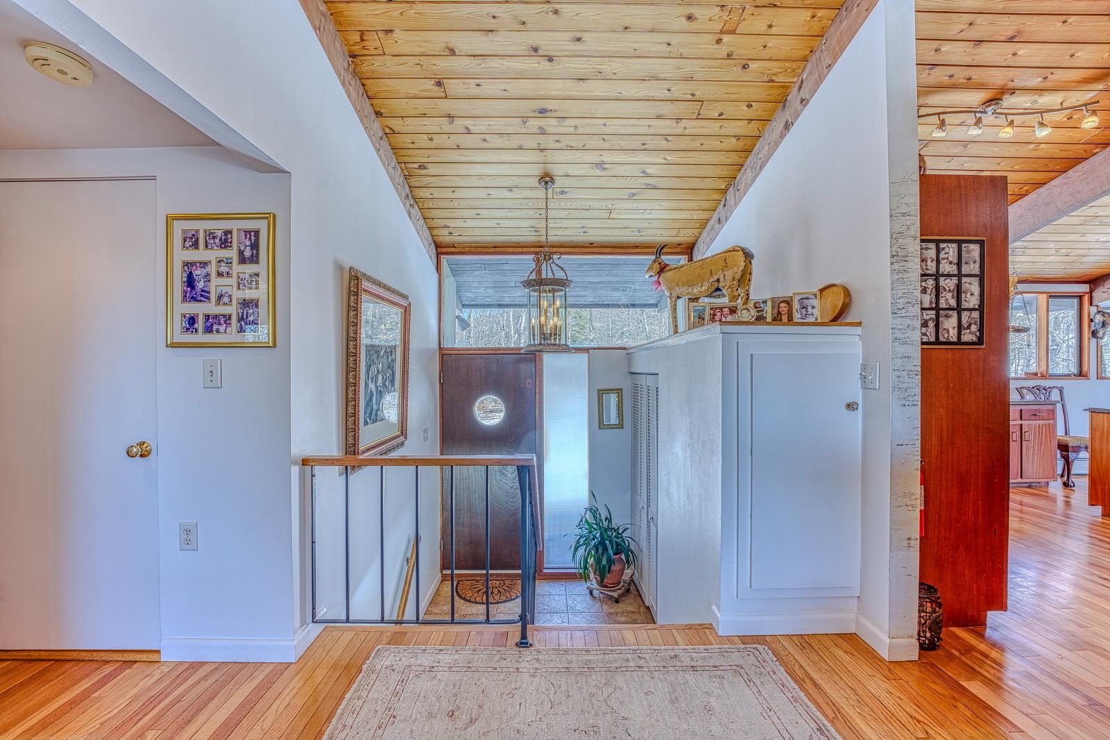 979 Farr Hill Road Littleton, NH 03561 - Photo 8 of 60