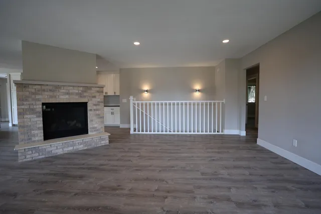 $4,099 | 3305 200th Street West, Farmington, MN 55024