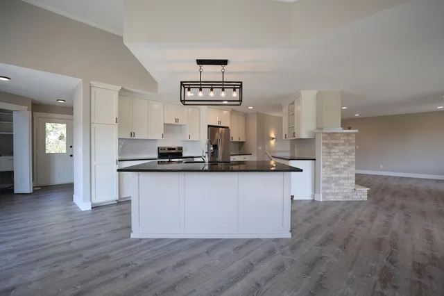 $4,099 | 3305 200th Street West, Farmington, MN 55024