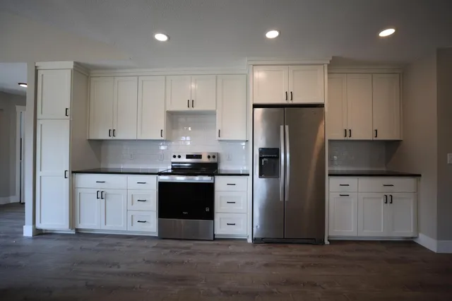 $4,099 | 3305 200th Street West, Farmington, MN 55024