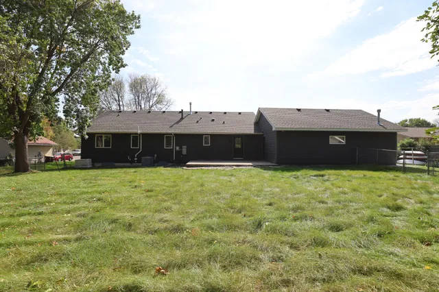 $4,099 | 3305 200th Street West, Farmington, MN 55024