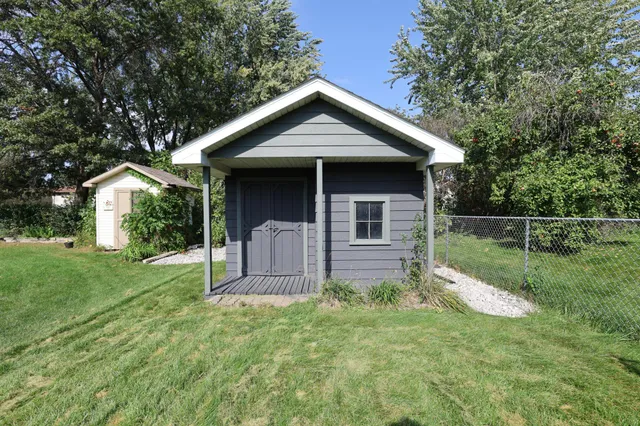 $4,099 | 3305 200th Street West, Farmington, MN 55024