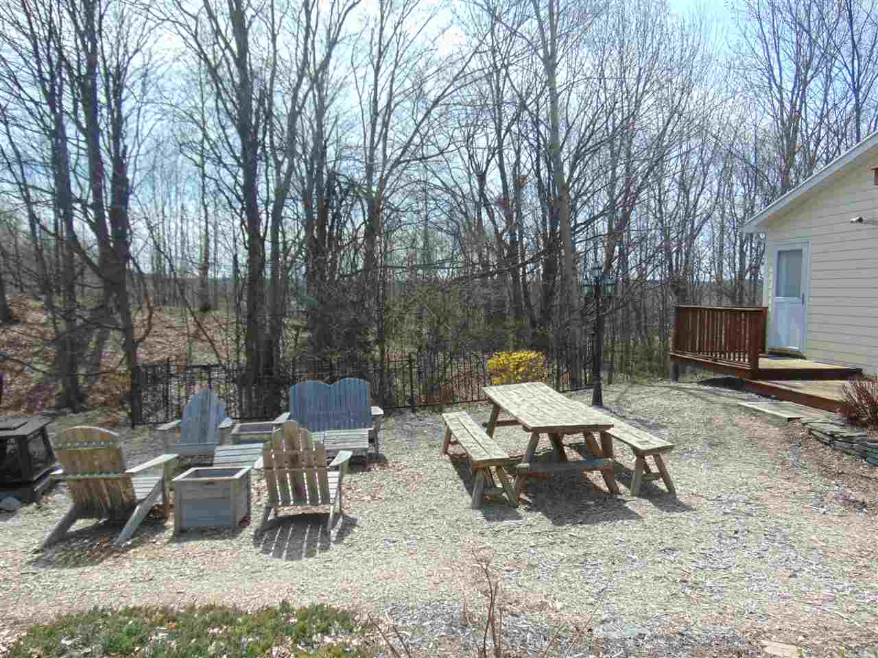 996 East Narlock Road Cedar, MI 49621 - Photo 48 of 70 1815706-47.JPG