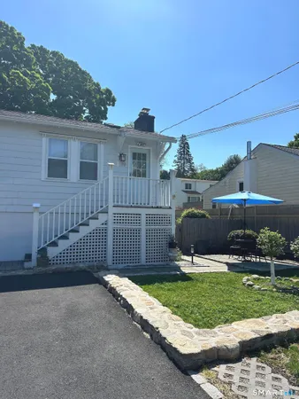 $2,700 | 19 Hale Street, Unit 1, Westport, CT 06880
