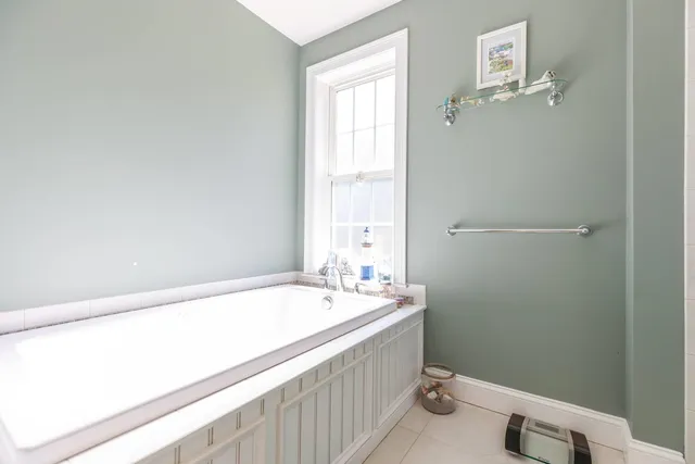 $590,000 | 5 Ashby Road, New Ipswich, NH 03071