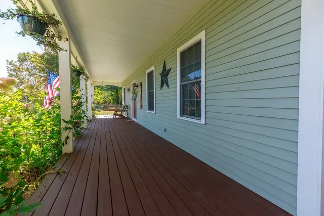 $590,000 | 5 Ashby Road, New Ipswich, NH 03071