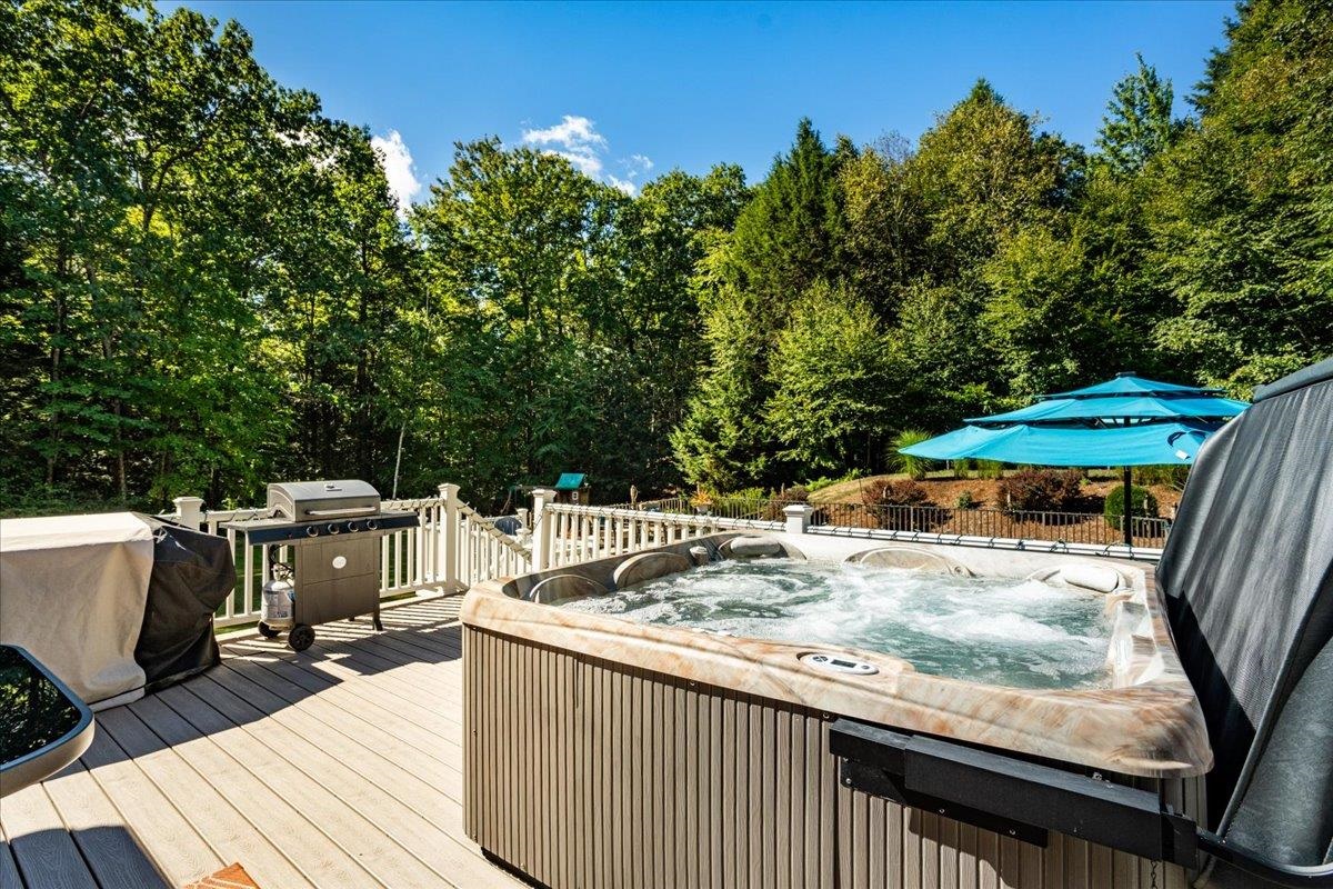 100 Mt Delight Road Deerfield, NH 03037 - Photo 42 of 55