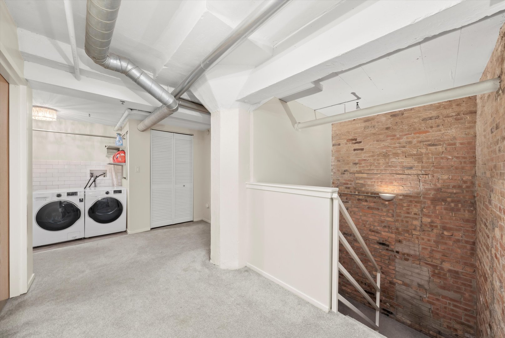 1601 South Michigan Avenue, Unit 108 Chicago, IL 60616 - Photo 21 of 36 a bathroom with a shower