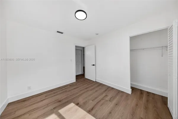 $2,450 | 2633 Northeast 13th Avenue, Unit 1, Pompano Beach, FL 33064