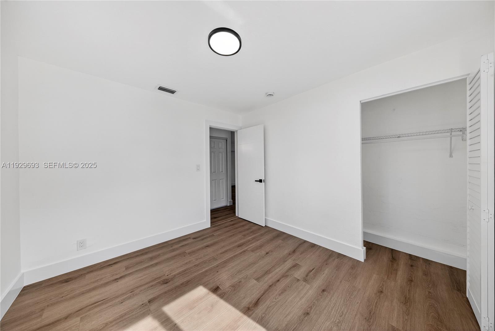 2633 Northeast 13th Avenue, Unit 1 Pompano Beach, FL 33064 - Photo 17 of 28