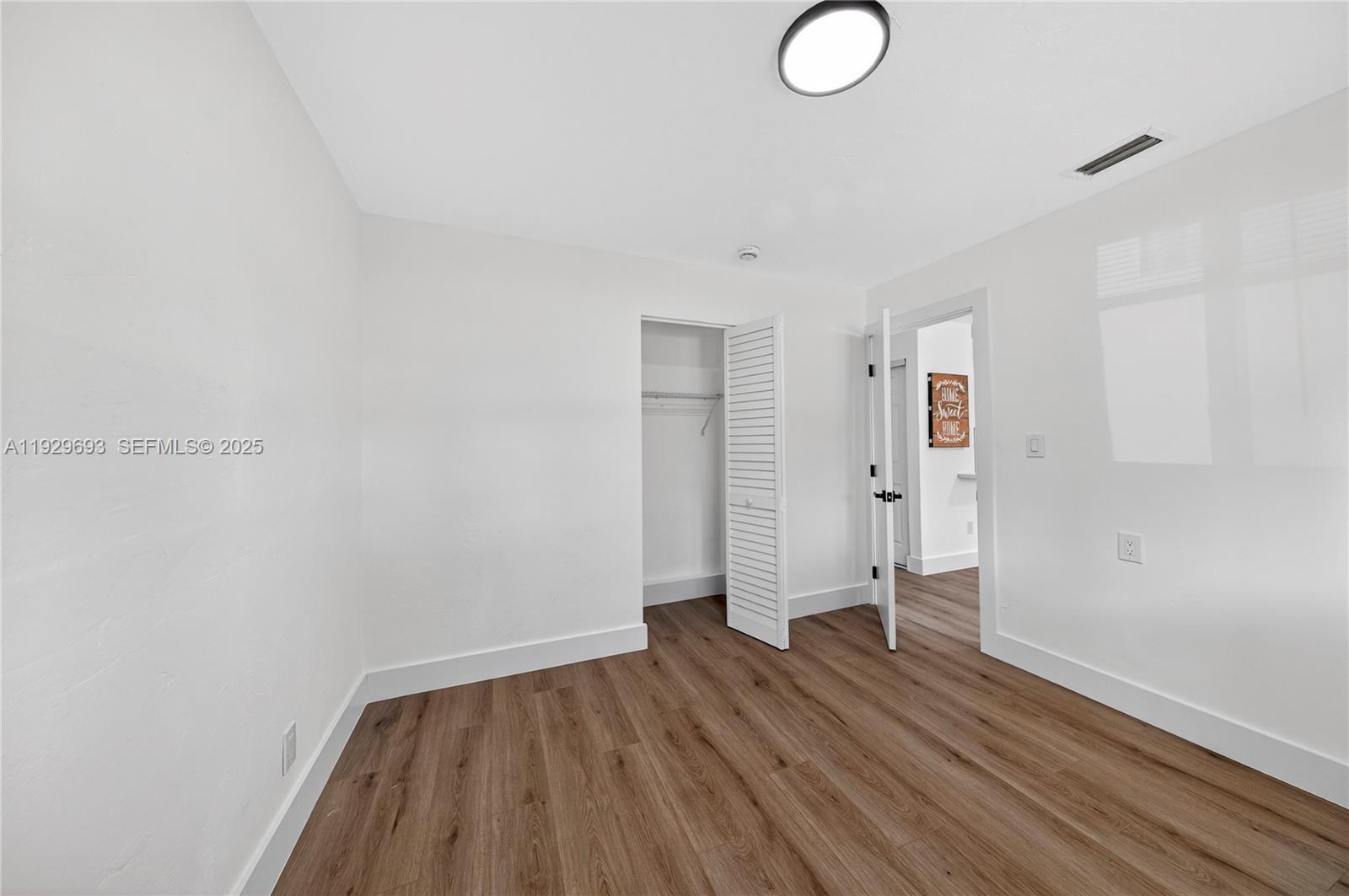 2633 Northeast 13th Avenue, Unit 1 Pompano Beach, FL 33064 - Photo 20 of 28