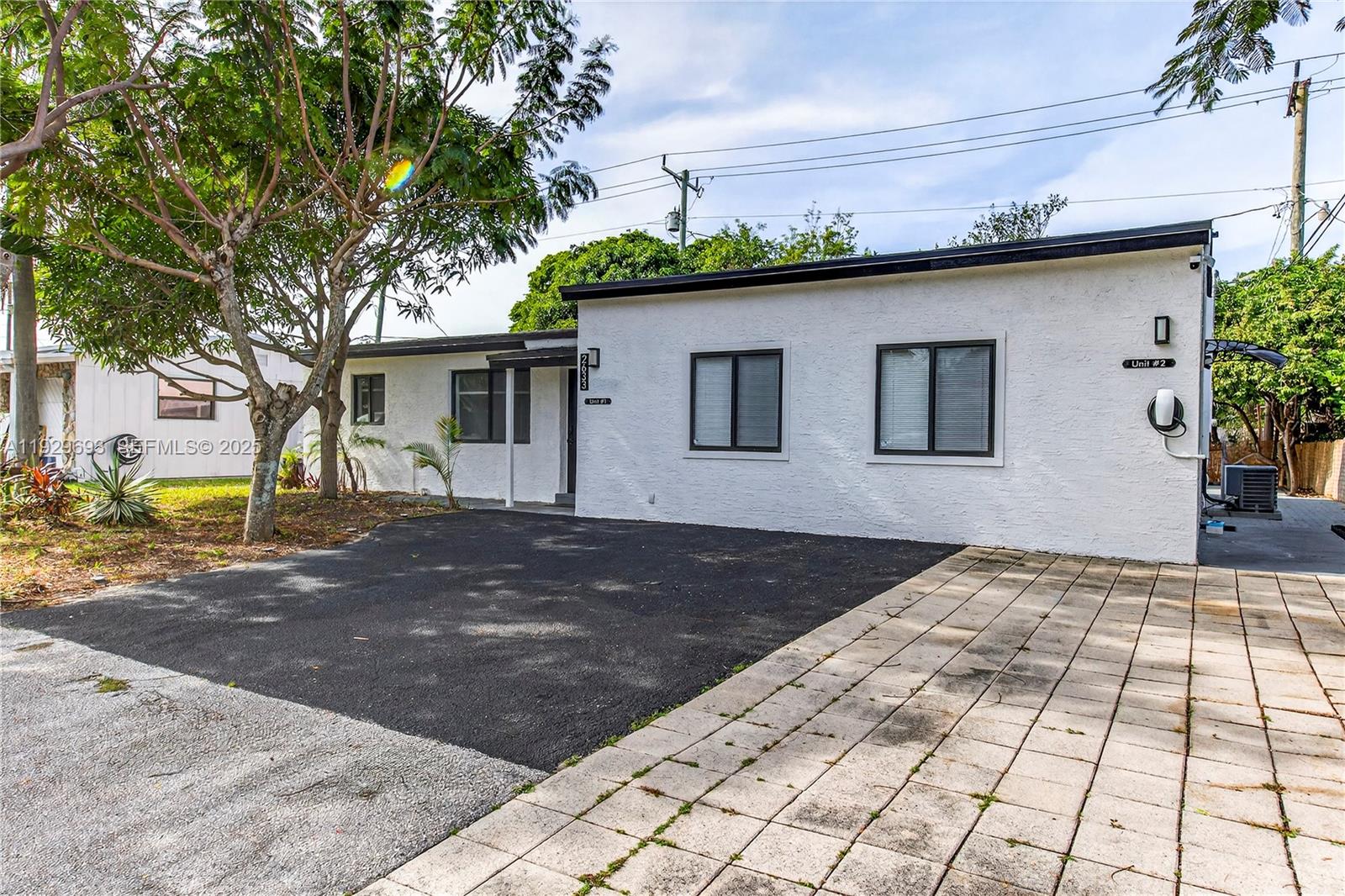 2633 Northeast 13th Avenue, Unit 1 Pompano Beach, FL 33064 - Photo 27 of 28