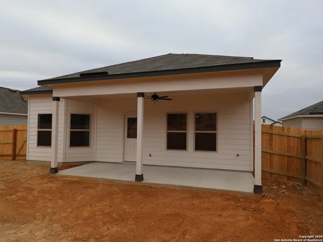 $339,990 | 1152 Limestone Ridge, Seguin, TX 78155