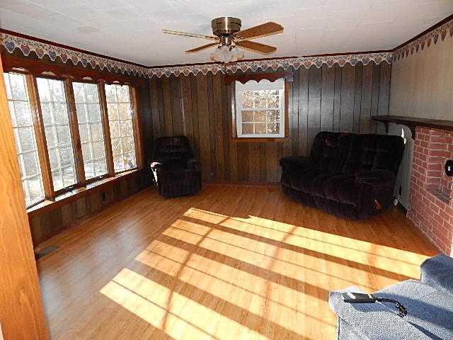 524 Silver Lake Road Bucksport, ME 04416 - Photo 10 of 33 Living Room.