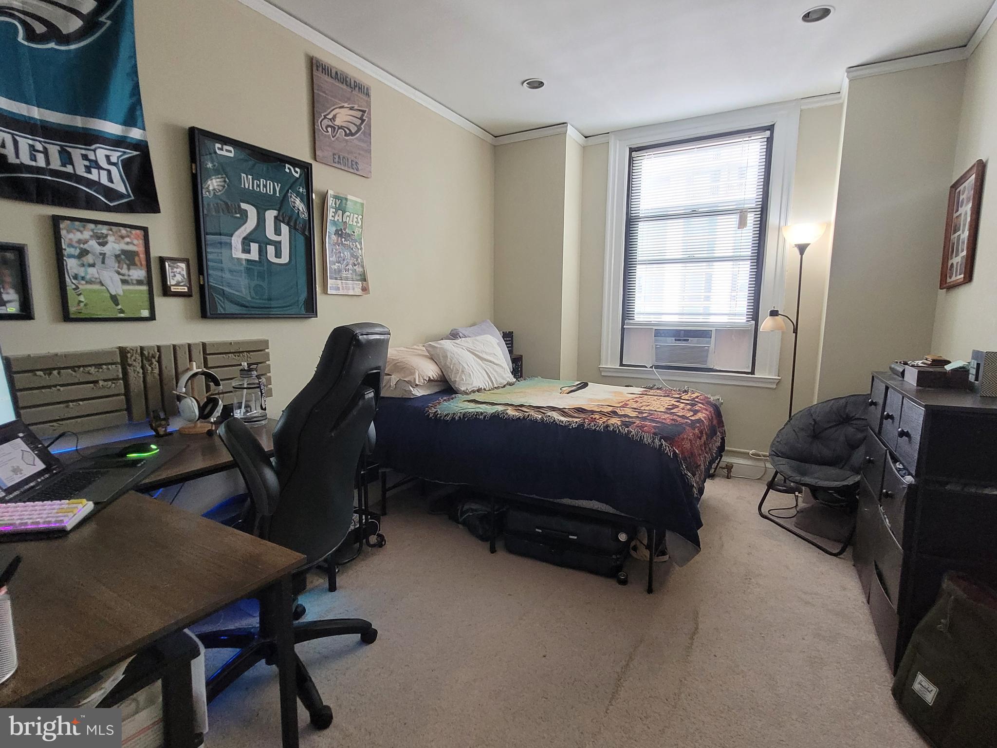 2031 Locust Street, Unit 2003 Philadelphia, PA 19103 - Photo 11 of 20