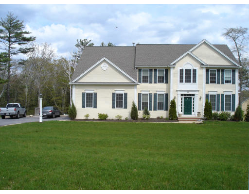 10 Philips Farm Road Marshfield, MA 02050 - Photo 1 of 12 Gallery Image 1
