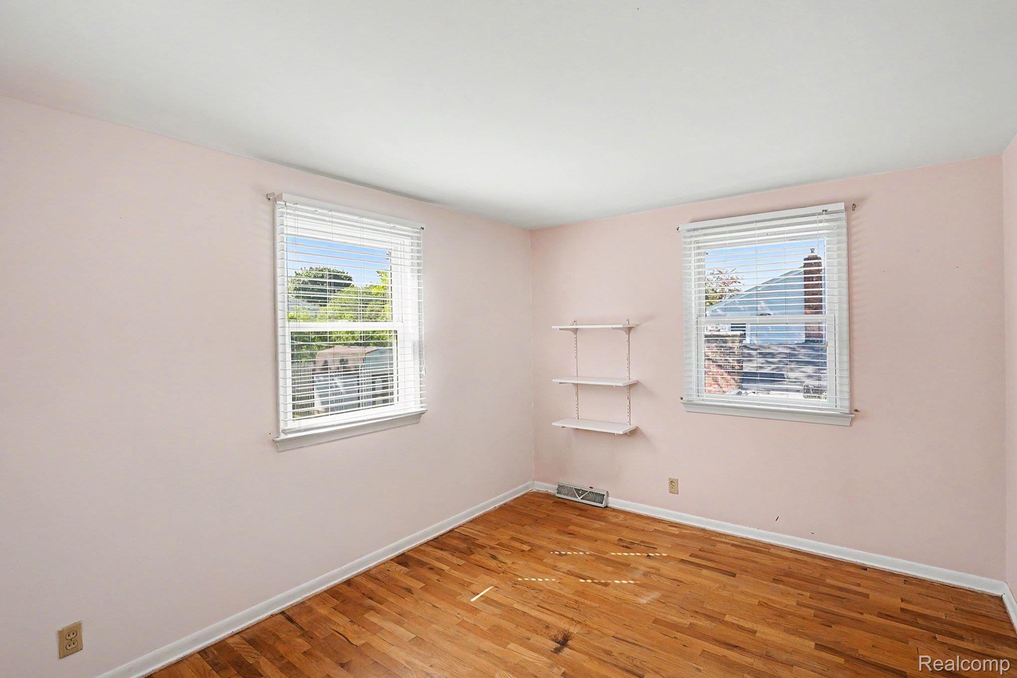 522 Old Bridge Road Grand Blanc, MI 48439 - Photo 15 of 24 Bedroom