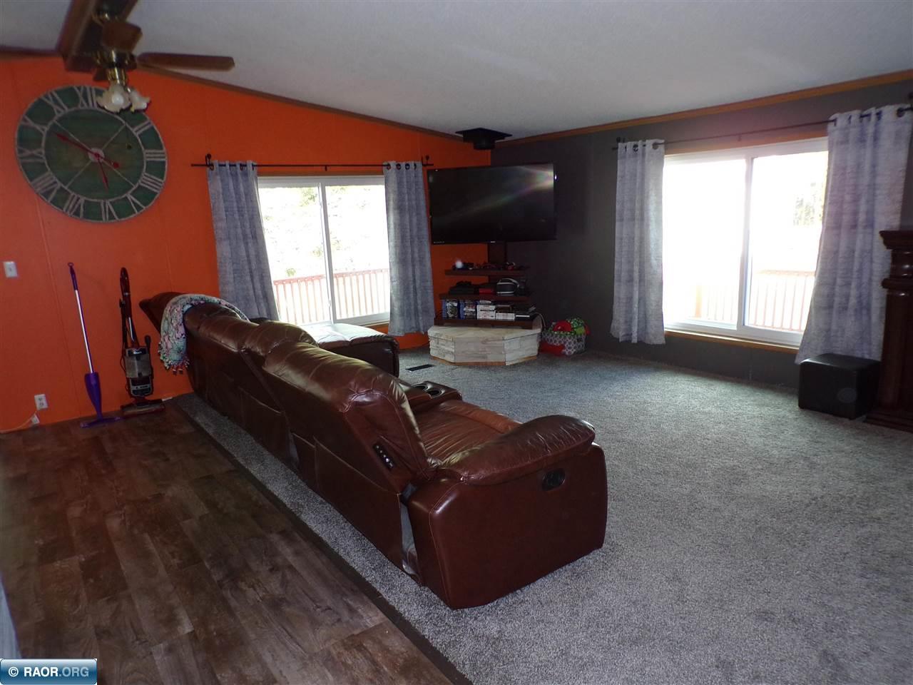 7417 Wilson Road Eveleth, MN 55734 - Photo 4 of 34