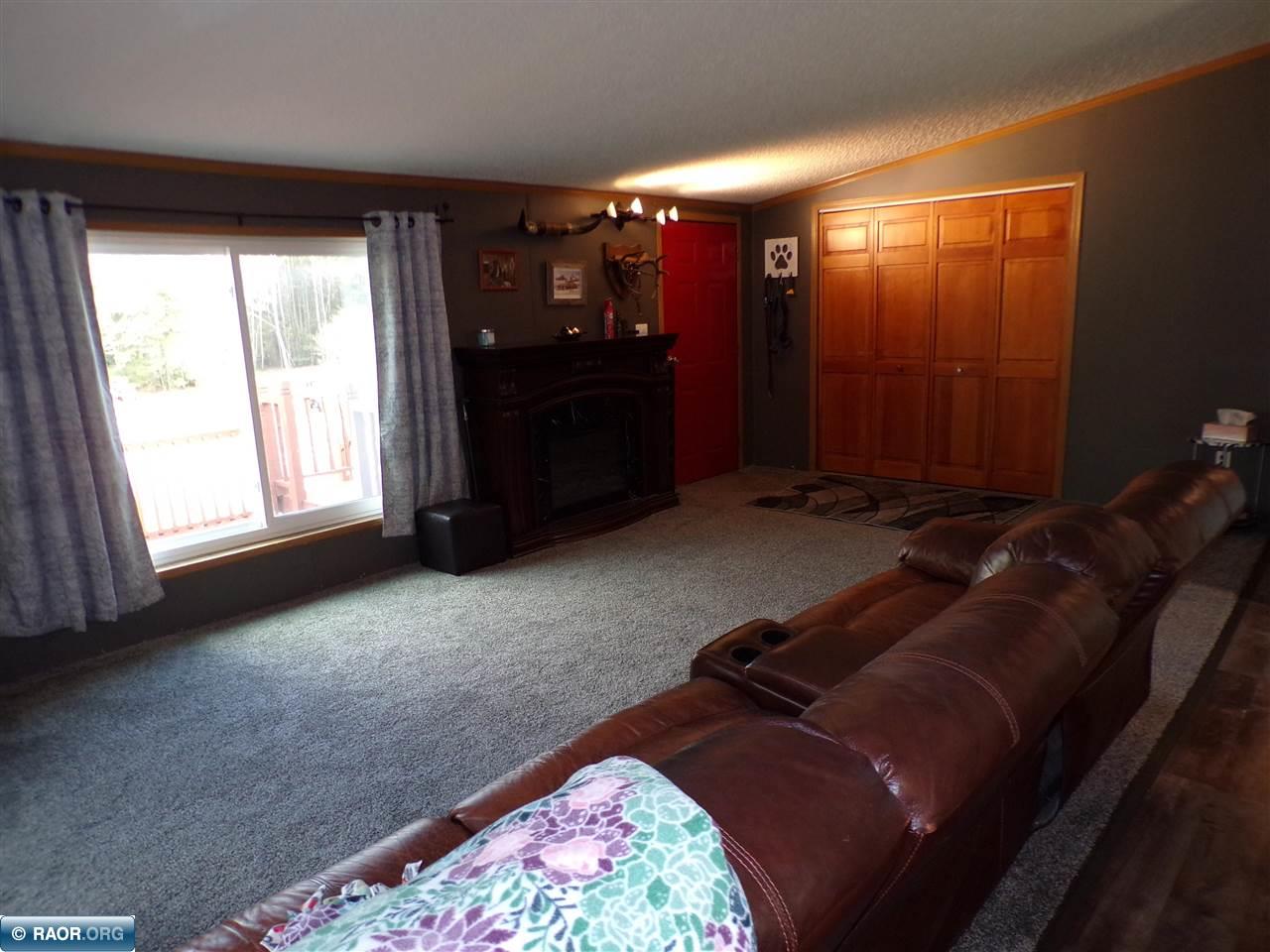 7417 Wilson Road Eveleth, MN 55734 - Photo 5 of 34