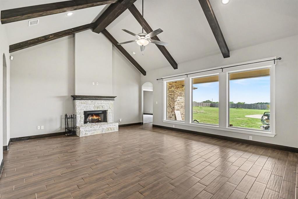 104 Stanford Lane Springtown, TX 76082 - Photo 12 of 28