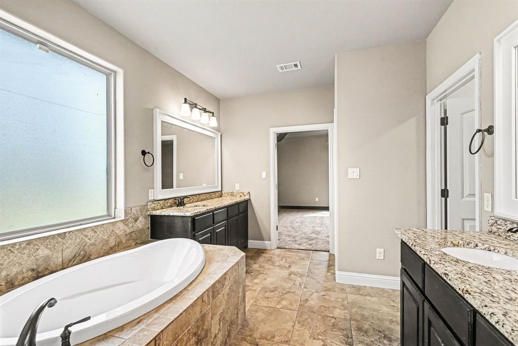 104 Stanford Lane Springtown, TX 76082 - Photo 16 of 28