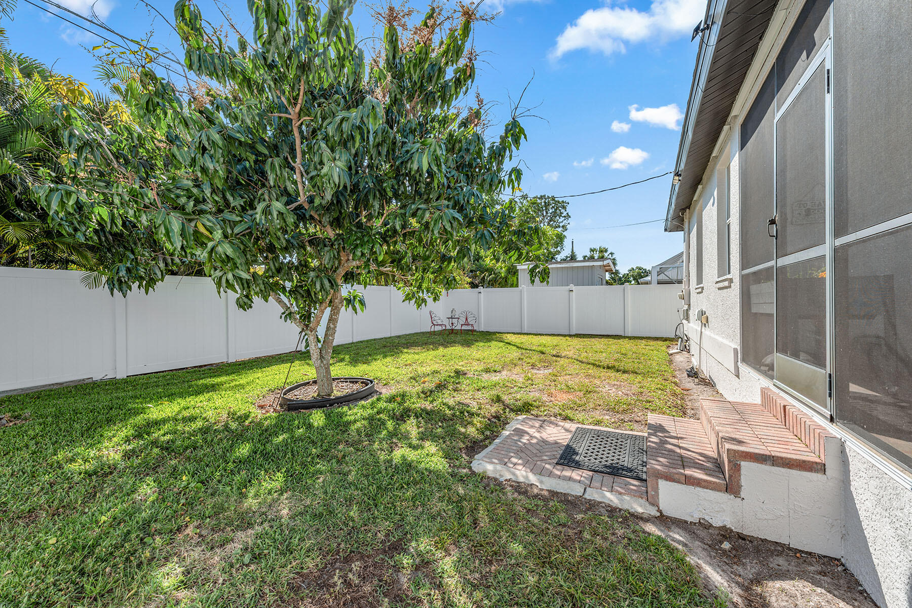 162 7th Street Naples, FL 34113 - Photo 18 of 33 224039184jj