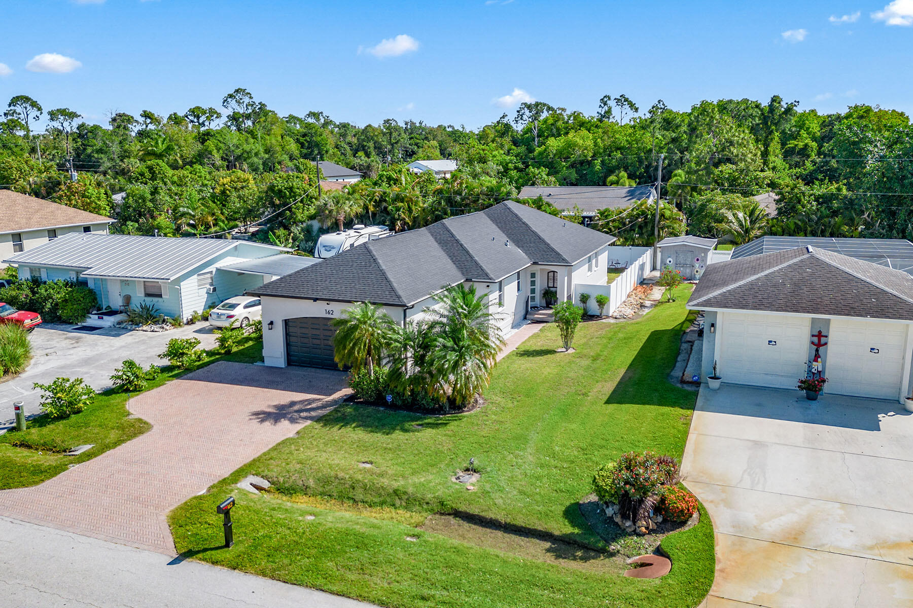 162 7th Street Naples, FL 34113 - Photo 32 of 33 224039184qq