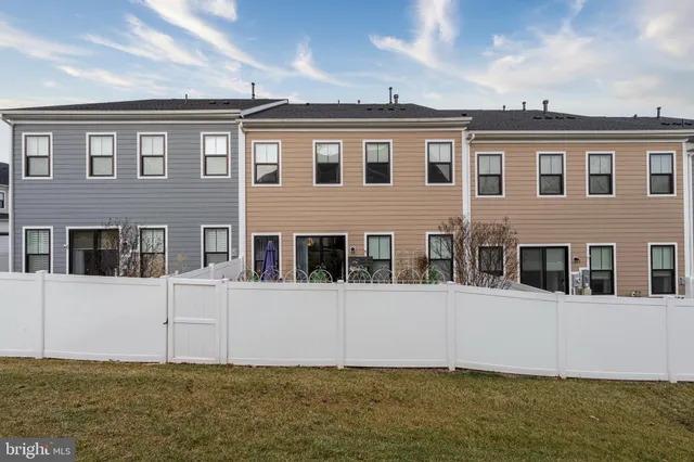 $765,000 | 43917 Maritime Song Terrace, Leesburg, VA 20176