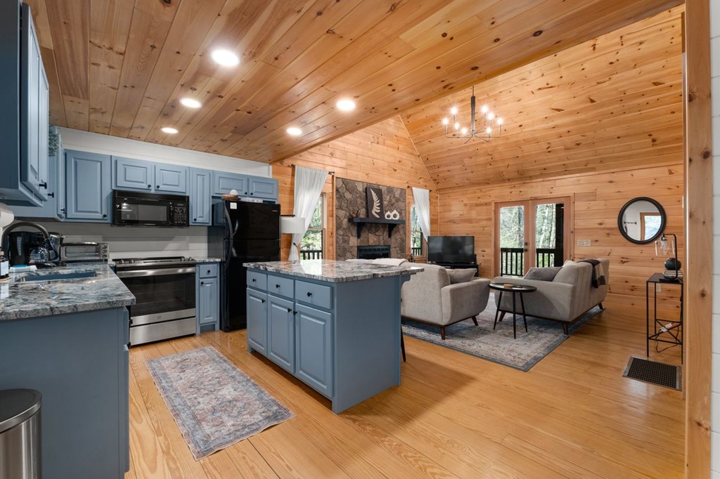 389 Tall Timber Mountain Road Blue Ridge, GA 30513 - Photo 9 of 46