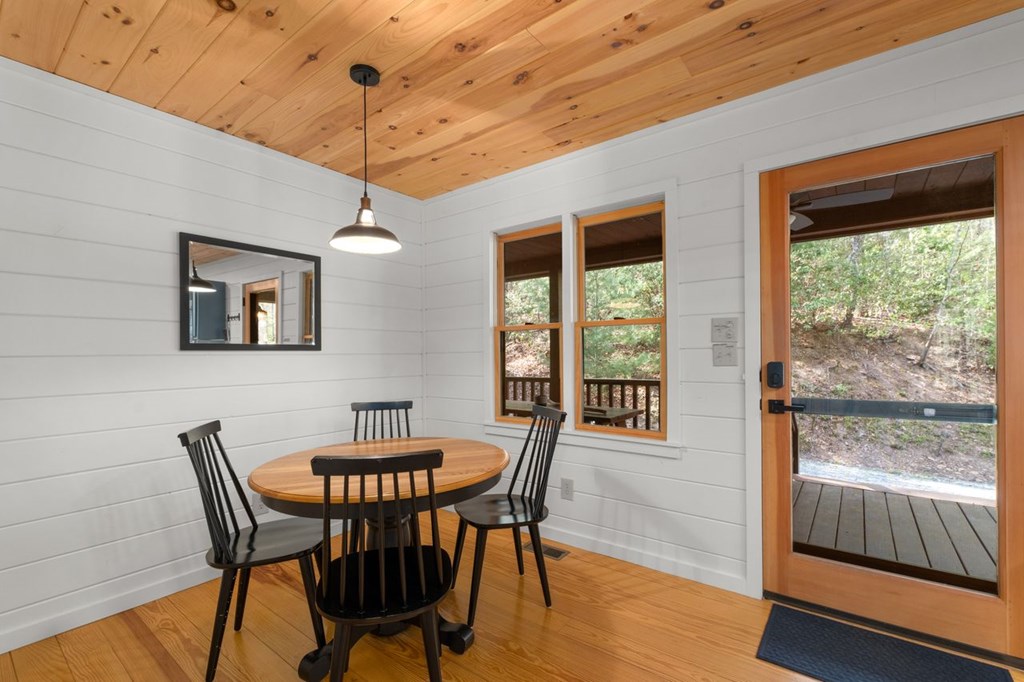 389 Tall Timber Mountain Road Blue Ridge, GA 30513 - Photo 10 of 46