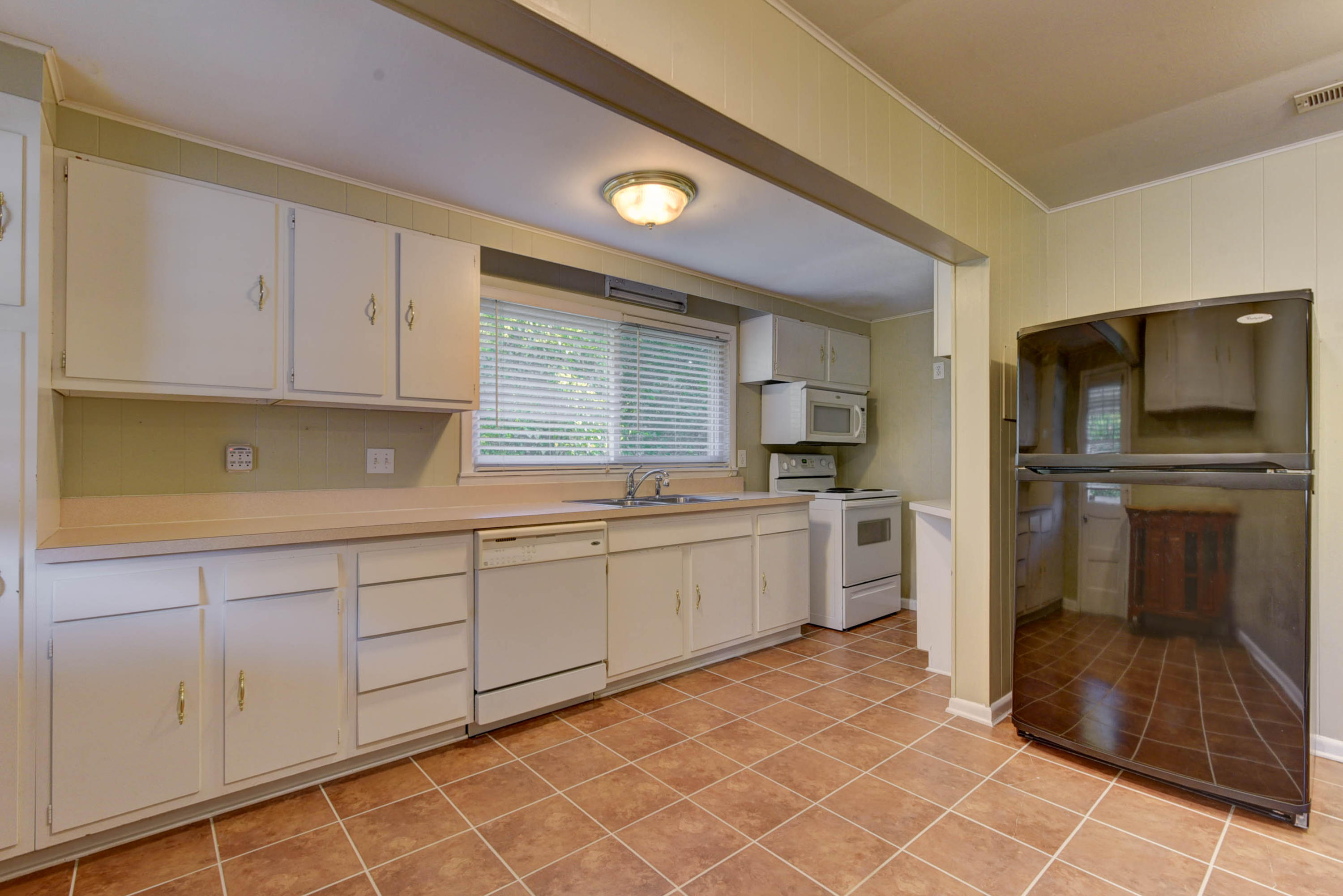 101 Atlanta Road Oak Ridge, TN 37830 - Photo 8 of 22 8