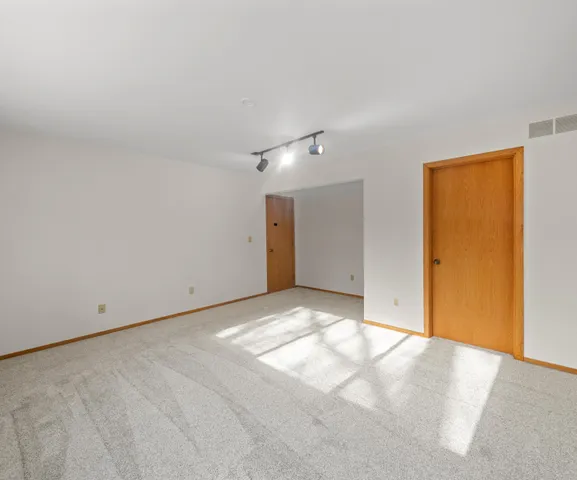 $690,000 | 1873 West Huron River Drive, Ann Arbor, MI 48103