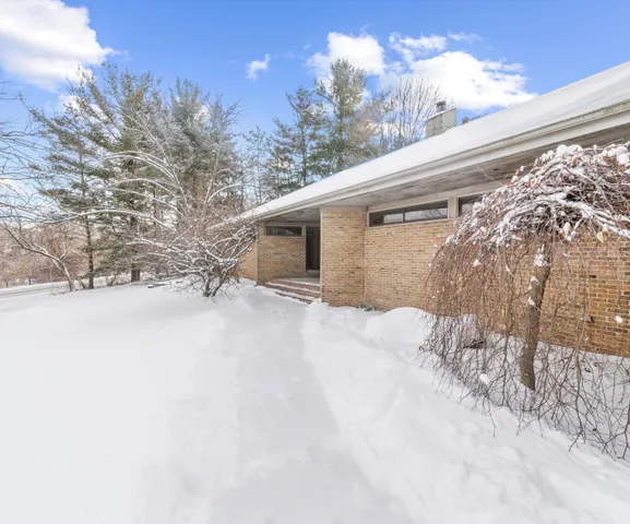 $690,000 | 1873 West Huron River Drive, Ann Arbor, MI 48103