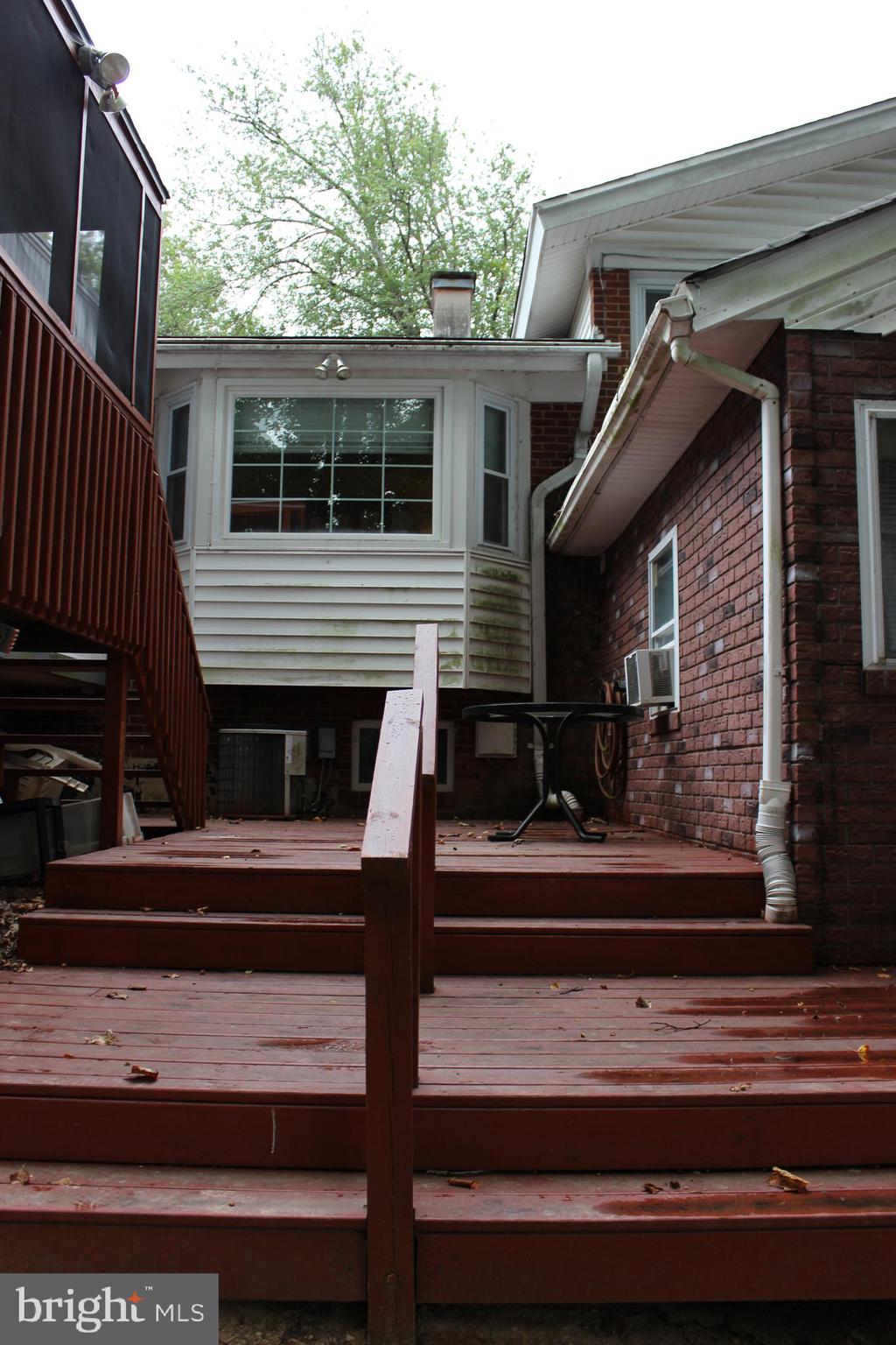1805 Reedie Drive Silver Spring, MD 20902 - Photo 6 of 59 Gallery Image 6