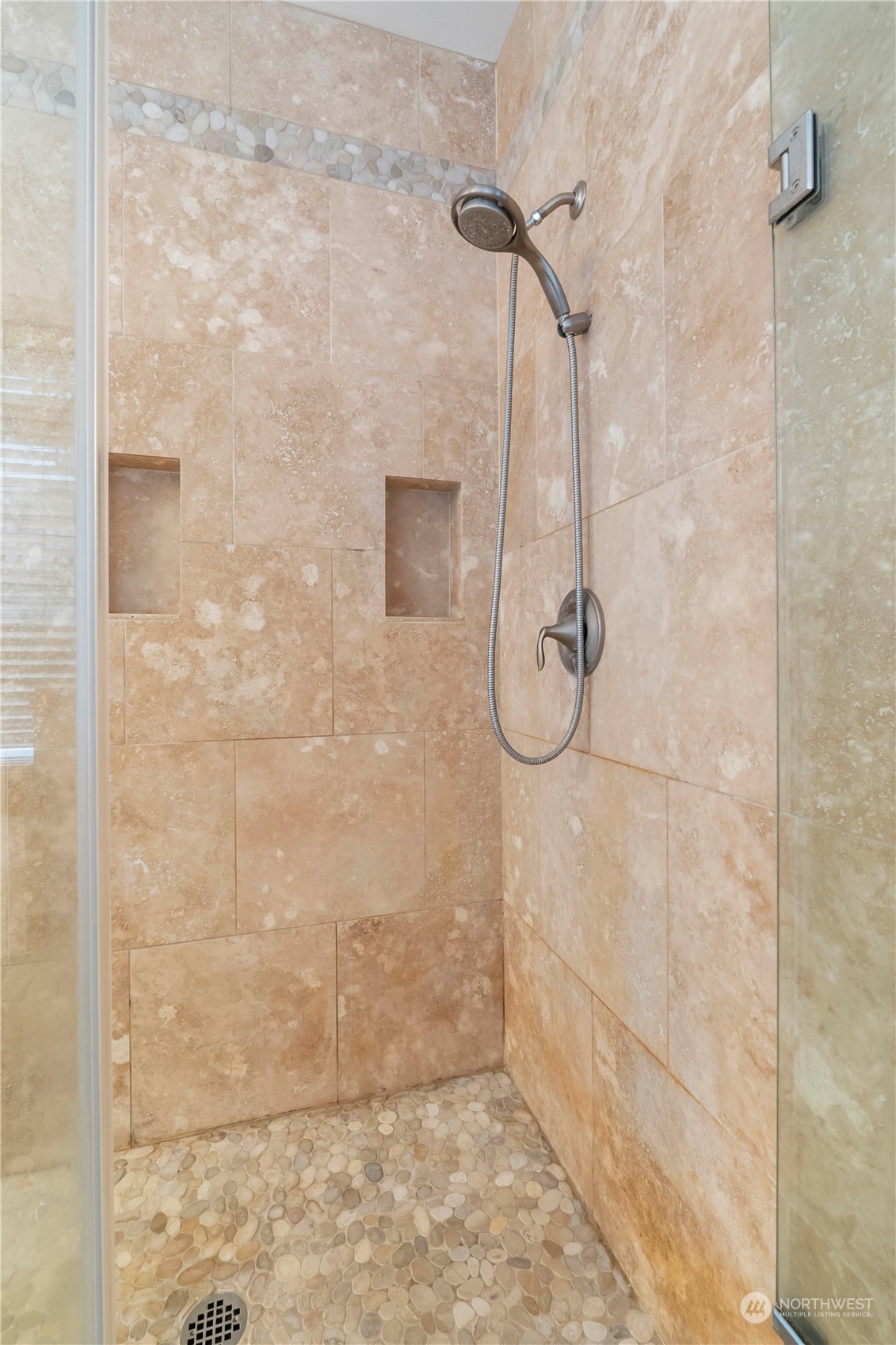 73 Raft Island Drive Northwest Gig Harbor, WA 98335 - Photo 24 of 40 a bathroom with a shower