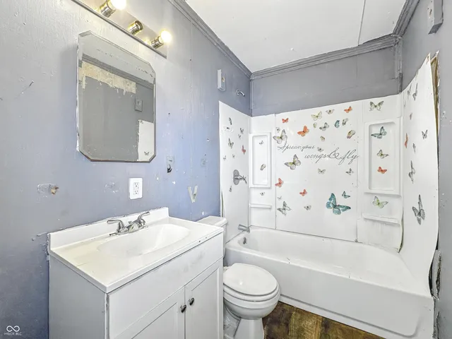 $45,000 | 1616 Reverend J.T. Menifee Street, Anderson, IN 46016