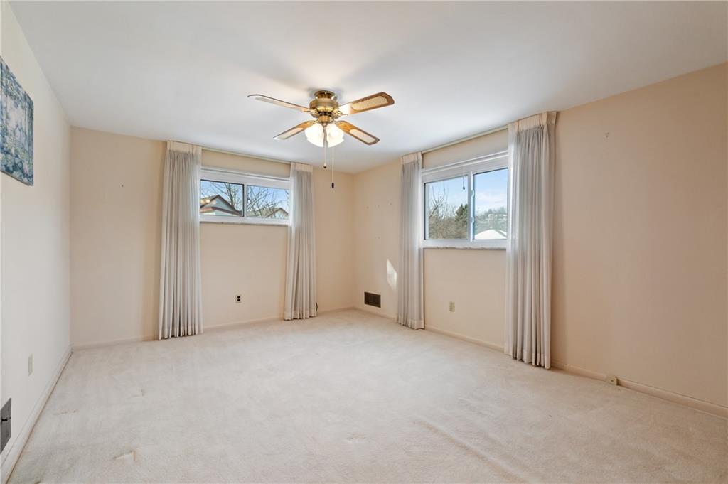 1156 West Point Avenue Pittsburgh, PA 15212 - Photo 14 of 33