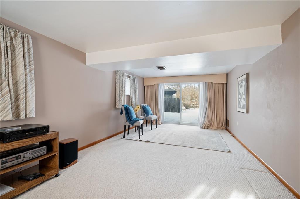 1156 West Point Avenue Pittsburgh, PA 15212 - Photo 22 of 33