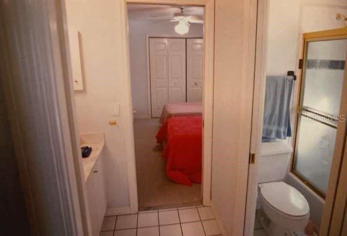 1622 Bay Point Court Sarasota, FL 34236 - Photo 19 of 24