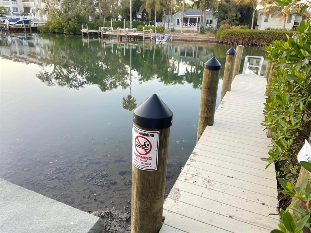 1622 Bay Point Court Sarasota, FL 34236 - Photo 22 of 24