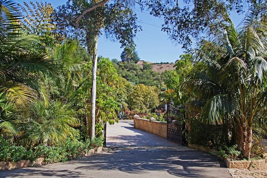 455 Toro Canyon Road Montecito, CA 93108 - Photo 13 of 17 a pathway of a yard