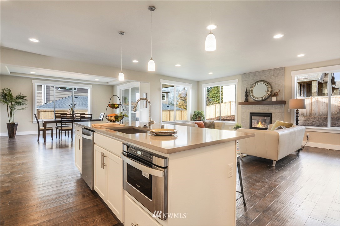 1417 242nd Place Southeast Bothell, WA 98021 - Photo 2 of 25